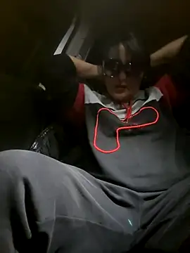 Emily andre online show from 11.28.25