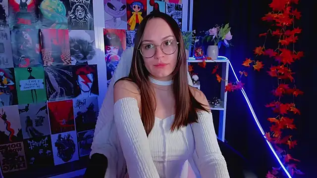 Snapshot of Lilly_Soulmate chatting on 12.24.24 Lilly Soulmate online show from 12.24.24