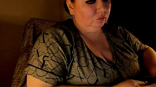 SexxyDreams1 online show from 12.24.24