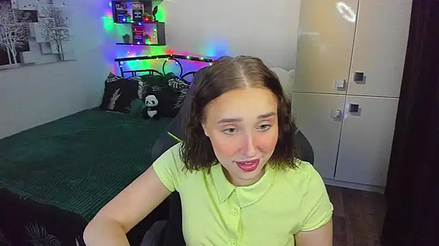 LinaTruly online show from 03.02.26