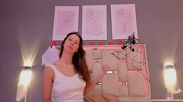 jolie lov online show from 10.01.25