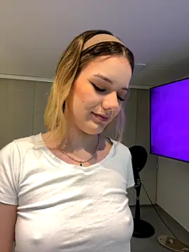 NicoleCut online show from 11.05.25