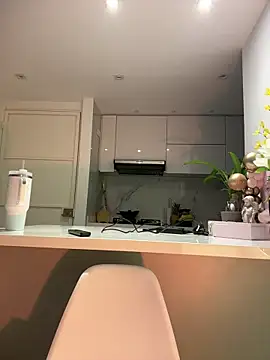 NicoleCut online show from 02.18.26