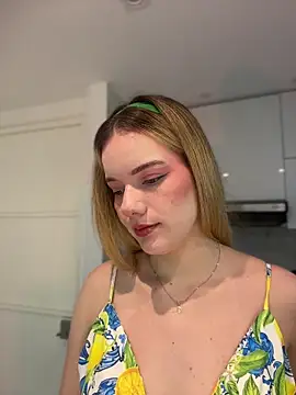 NicoleCut online show from 03.24.26