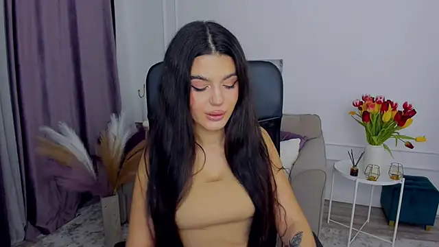 Snapshot of AlluringAriel chatting on 03.10.25 AlluringAriel online show from 03.10.25