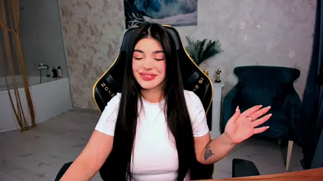 Snapshot of AlluringAriel chatting on 02.20.26 AlluringAriel online show from 02.20.26