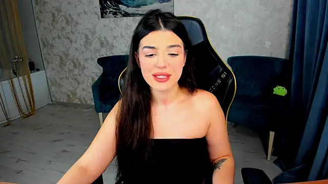 AlluringAriel online show from 04.25.26