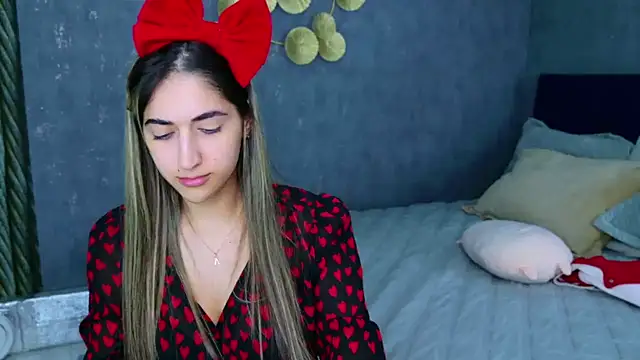 Teresa Stane online show from 02.04.25