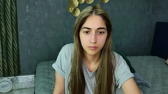 Teresa Stane online show from 02.26.25