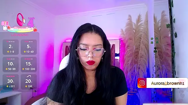 Aurora Brownn online show from 10.16.25