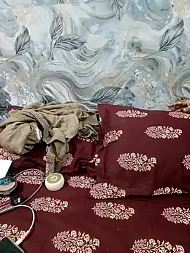 Snapshot of Haniya-143 chatting on 03.29.26 Haniya-143 online show from 03.29.26