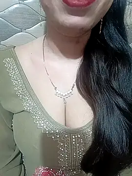 Haniya-143 online show from 06.14.26