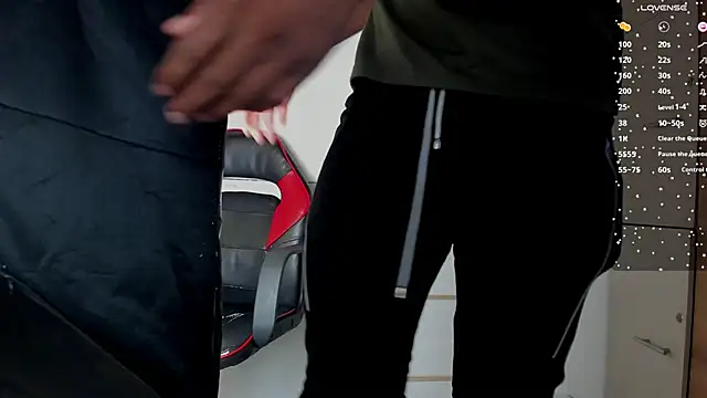 JEFFREY COTTOM online show from 03.08.25