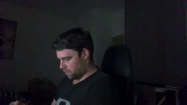 Snapshot of The_big_viking_ chatting on 02.10.26 The big viking online show from 02.10.26