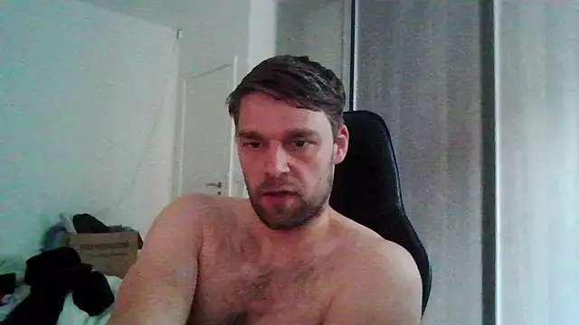 Snapshot of The_big_viking_ chatting on 06.16.26 The big viking online show from 06.16.26