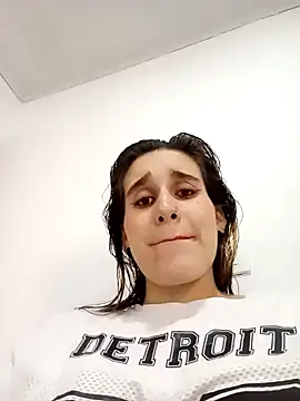 Snapshot of Keidy_rojas1 chatting on 12.27.24 Keidy rojas1 online show from 12.27.24