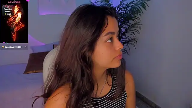 Ariana Pierce online show from 11.21.25