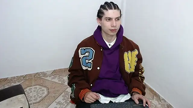 pervertsteens3 online show from 02.28.26