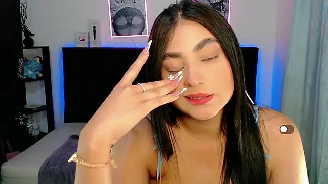 Snapshot of Sofia_kenedyy chatting on 10.24.25 Sofia kenedyy online show from 10.24.25