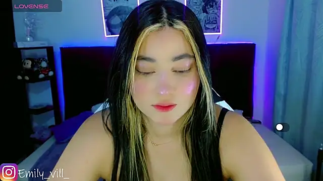 Snapshot of Sofia_kenedyy chatting on 12.04.25 Sofia kenedyy online show from 12.04.25