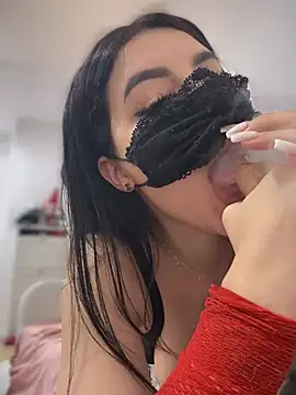 Snapshot of reema6969 chatting on 12.19.24 reema6969 online show from 12.19.24