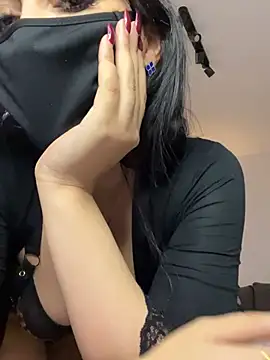 Snapshot of reema6969 chatting on 02.15.25 reema6969 online show from 02.15.25