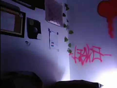 Melody200420 online show from 10.31.25