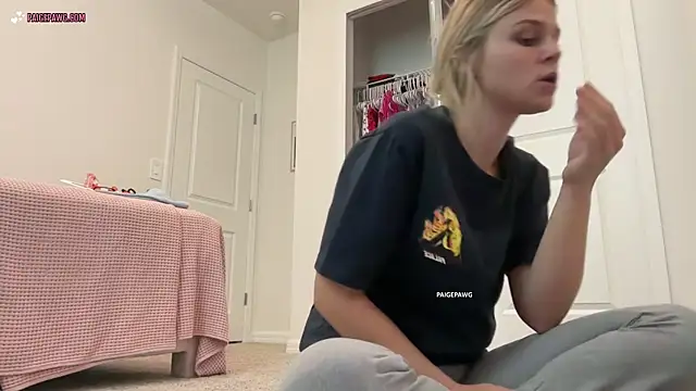 PaigePawg online show from 11.01.25