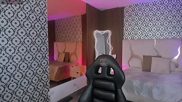 penelope tay1 online show from 01.17.26