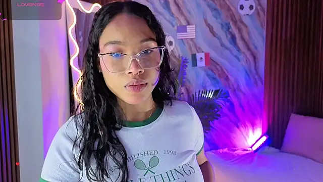 penelope tay1 online show from 07.04.26
