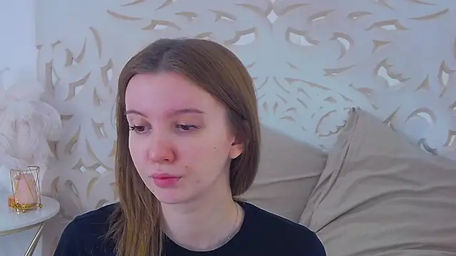 Snapshot of EvansMilana chatting on 01.23.25 EvansMilana online show from 01.23.25