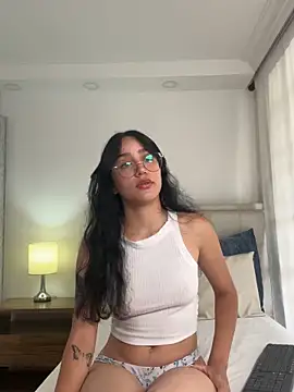 Snapshot of jaade_evergreen chatting on 09.13.25 jaade evergreen online show from 09.13.25