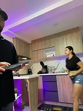 Sweet and caramel online show from 02.01.25