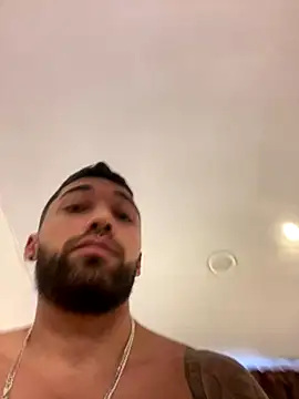 Snapshot of Sweet_and_caramel chatting on 12.21.25 Sweet and caramel online show from 12.21.25