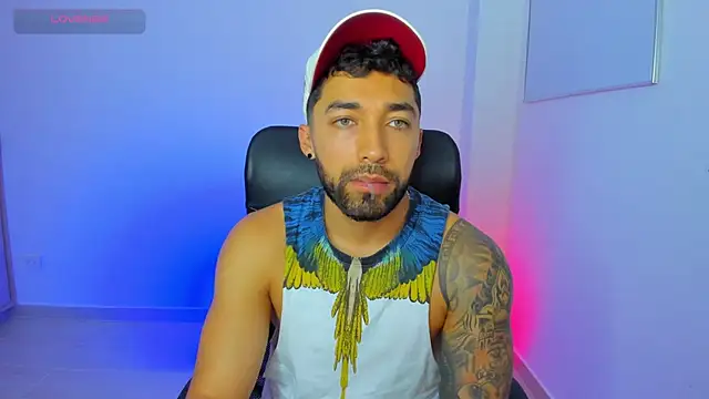 Snapshot of Sweet_and_caramel chatting on 02.01.26 Sweet and caramel online show from 02.01.26