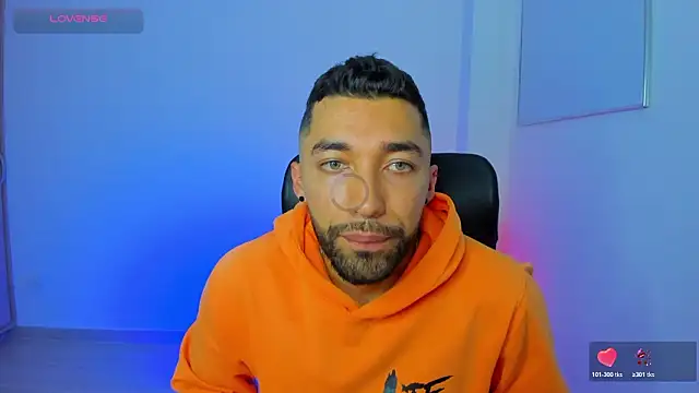 Snapshot of Sweet_and_caramel chatting on 02.04.26 Sweet and caramel online show from 02.04.26