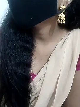 Snapshot of Telugu_magic_07 chatting on 12.25.24 Telugu magic 07 online show from 12.25.24
