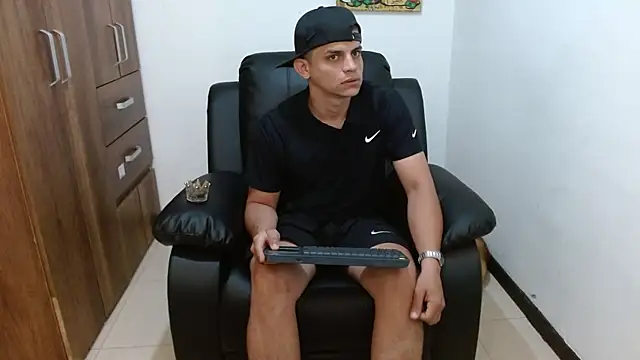 Snapshot of boss_of_cash chatting on 11.27.25 boss of cash online show from 11.27.25