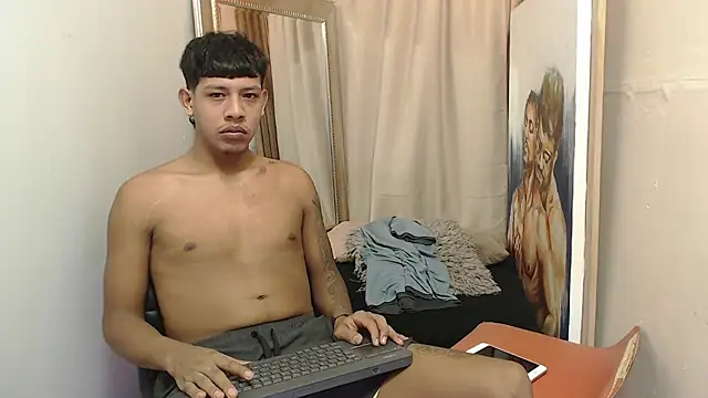 mr stiven  online show from 11.15.25