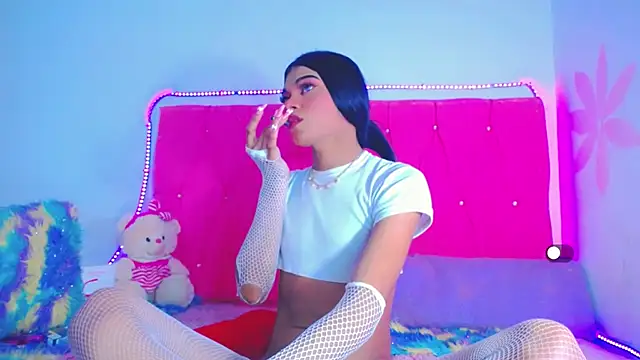 Theylor Rouse online show from 02.13.25