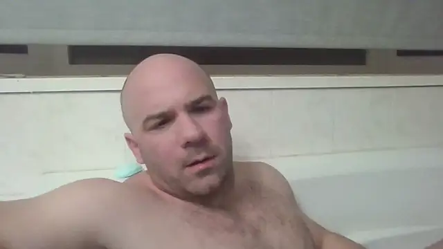 Snapshot of Nickj630 chatting on 12.21.25 Nickj630 online show from 12.21.25