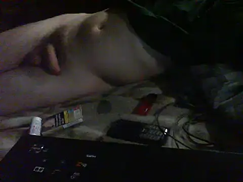 Snapshot of Kondzio chatting on 03.22.25 Kondzio online show from 03.22.25