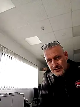 Husoban online show from 11.05.25