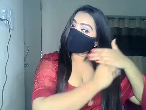 Snapshot of ishi_Beauty chatting on 03.10.26 ishi Beauty online show from 03.10.26