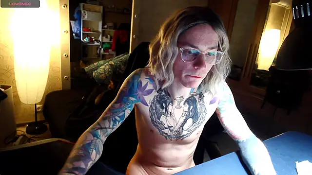 Julia dolls online show from 04.27.26