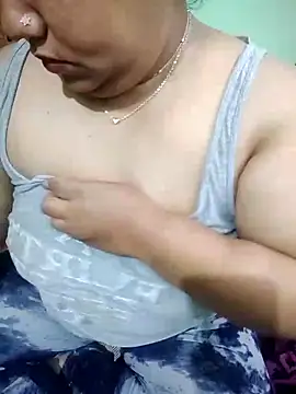 Snapshot of Oeshi chatting on 03.19.26 Oeshi online show from 03.19.26