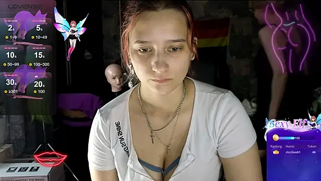 Snapshot of RachelPirce chatting on 06.15.26 RachelPirce online show from 06.15.26