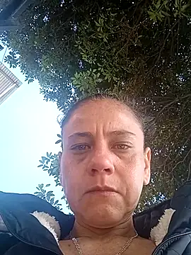 Snapshot of sasi_luna chatting on 10.23.25 sasi luna online show from 10.23.25