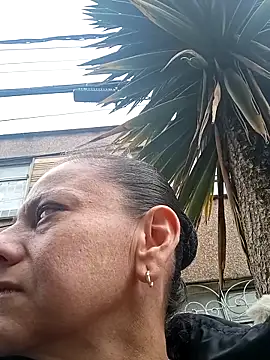 Snapshot of sasi_luna chatting on 11.28.25 sasi luna online show from 11.28.25