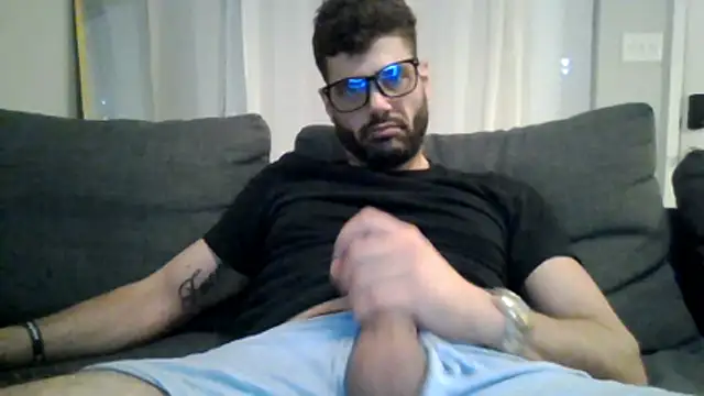 Snapshot of Strokeking4u chatting on 02.10.26 Strokeking4u online show from 02.10.26